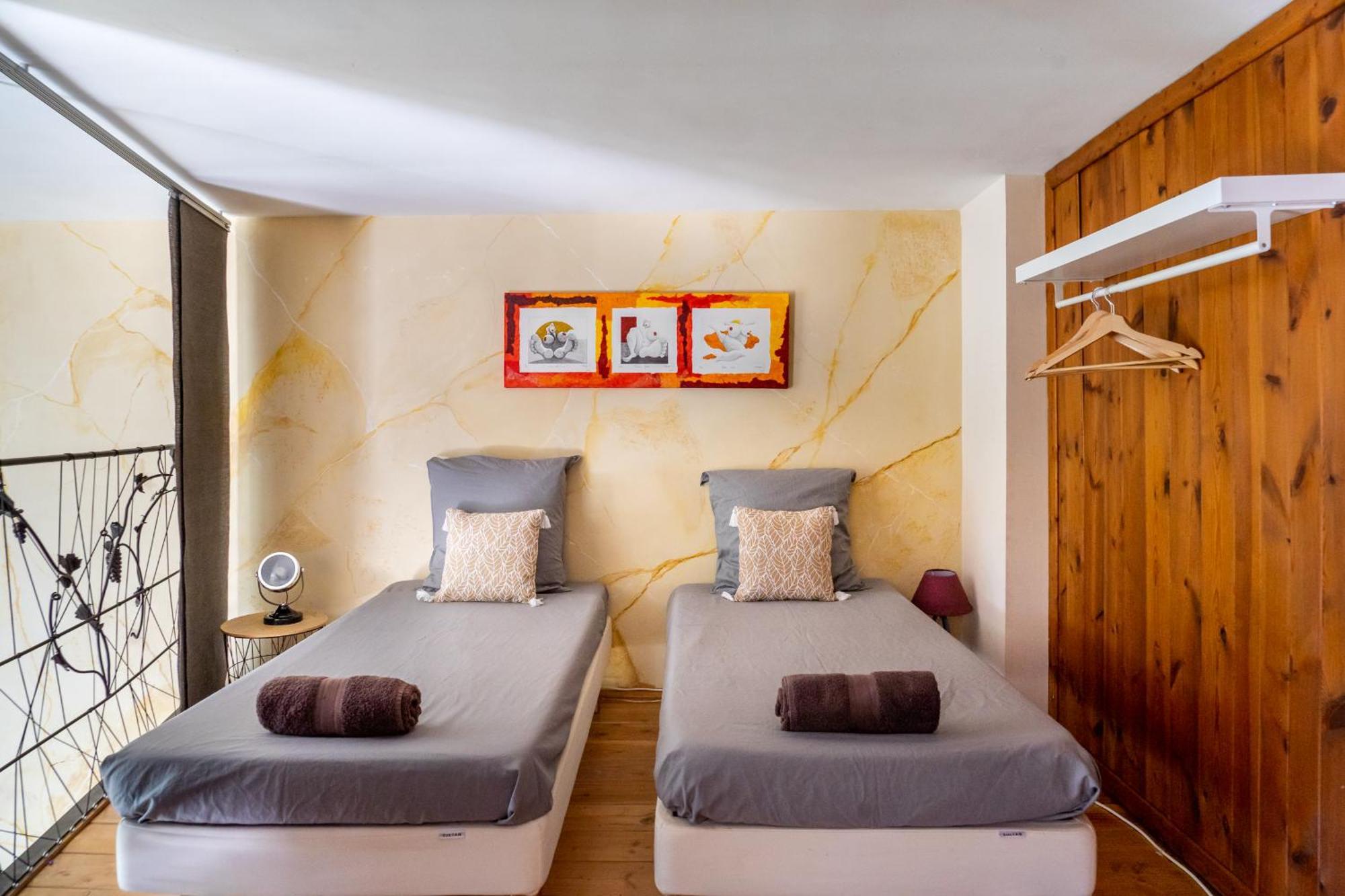 הוילה Ultimate Relaxation For Family Or Group At Renowned Couvent Des Ursulines, A Tranquil Escape In Historic Pézenas חדר תמונה