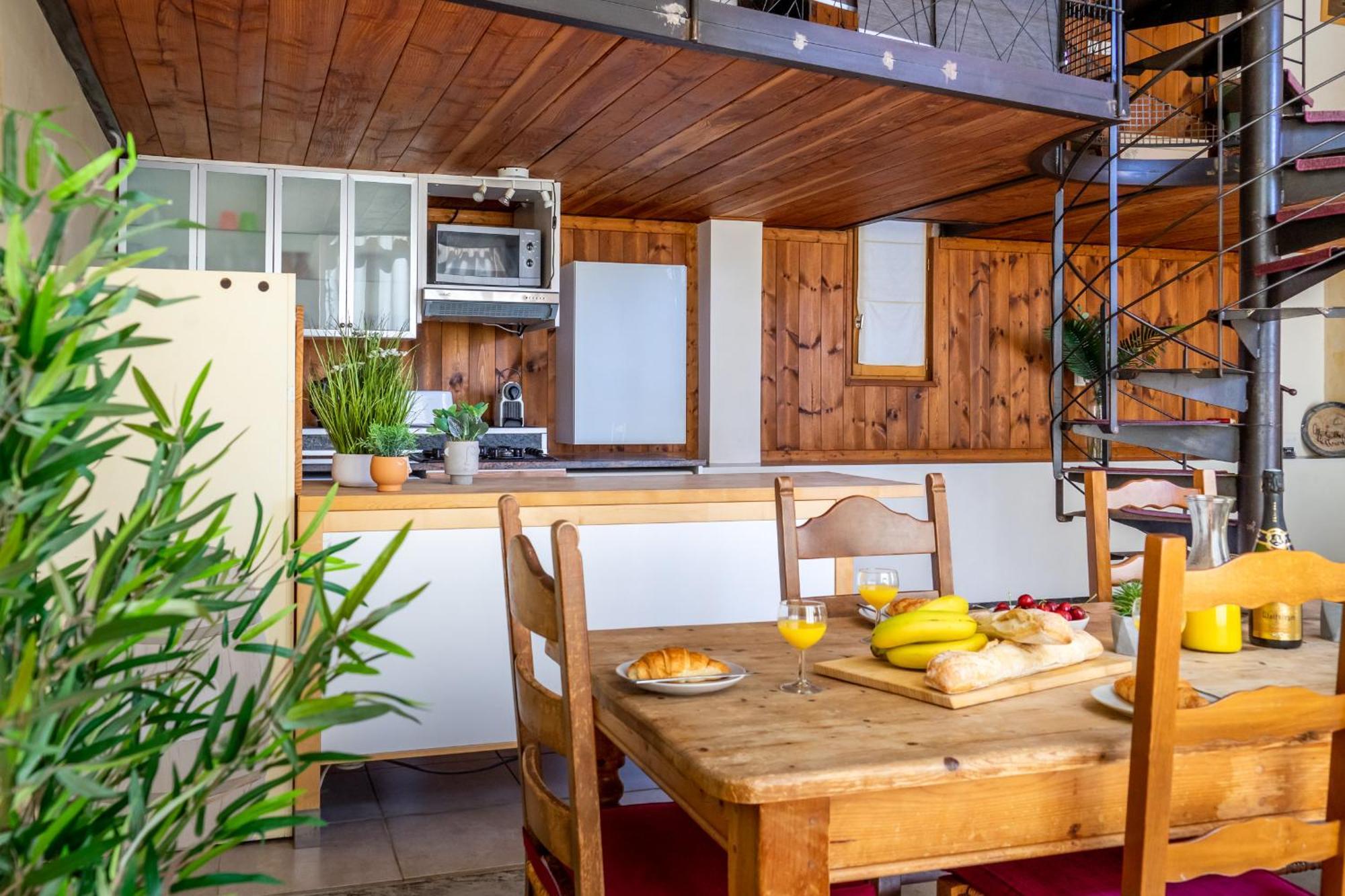 הוילה Ultimate Relaxation For Family Or Group At Renowned Couvent Des Ursulines, A Tranquil Escape In Historic Pézenas חדר תמונה