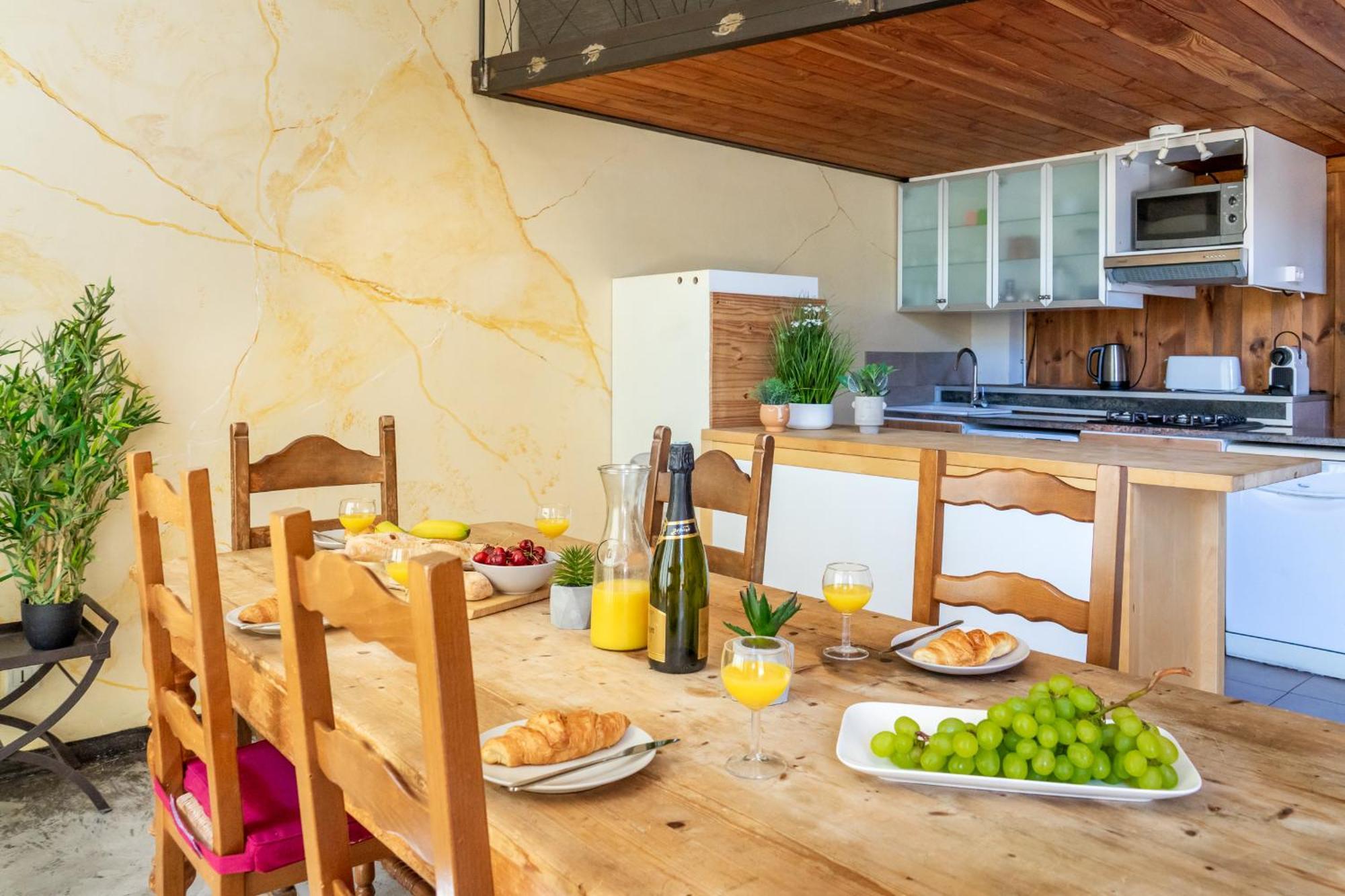 הוילה Ultimate Relaxation For Family Or Group At Renowned Couvent Des Ursulines, A Tranquil Escape In Historic Pézenas חדר תמונה